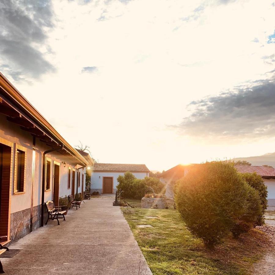 Il Melograno Villa Francavilla Marittima Bagian luar foto